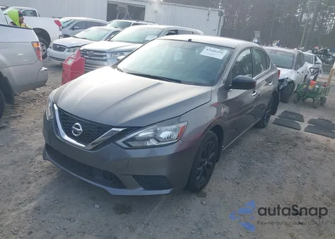 2018 Nissan Sentra S z USA, uszkodzony, nr VIN 3N1AB7AP1JY315726